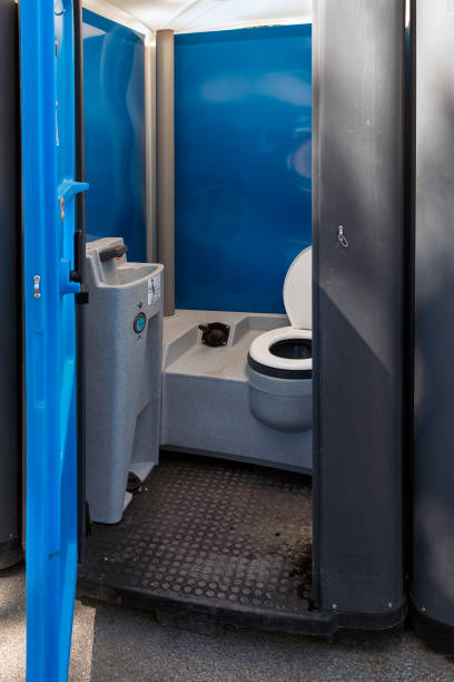 Best Porta potty delivery and setup  in Pottsville, AR